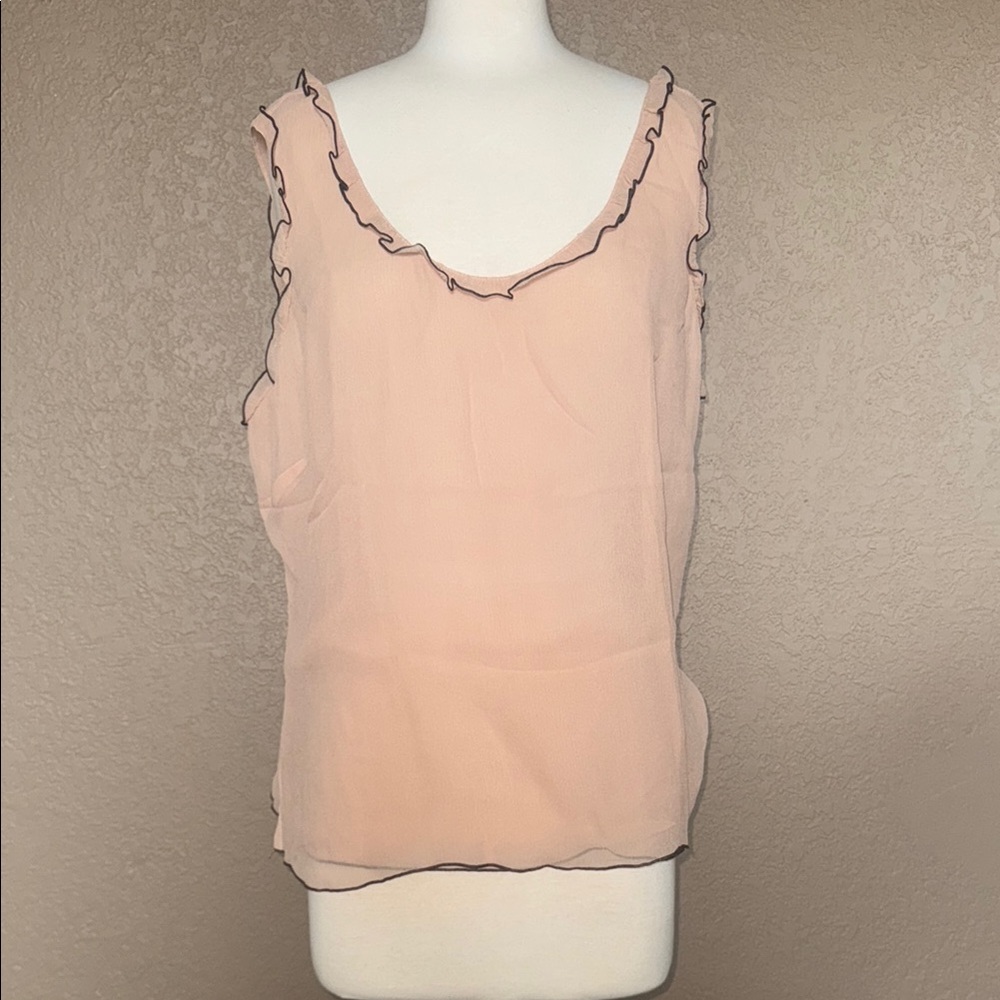 Vera Crutina Ruffled Sleeveless Top